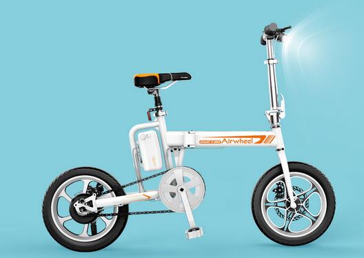 가 2016 년에서 Airwheel 새로운 R 시리즈에 밖으로 압 연-R5 시민 전자-자전거 창립 모델입니다.