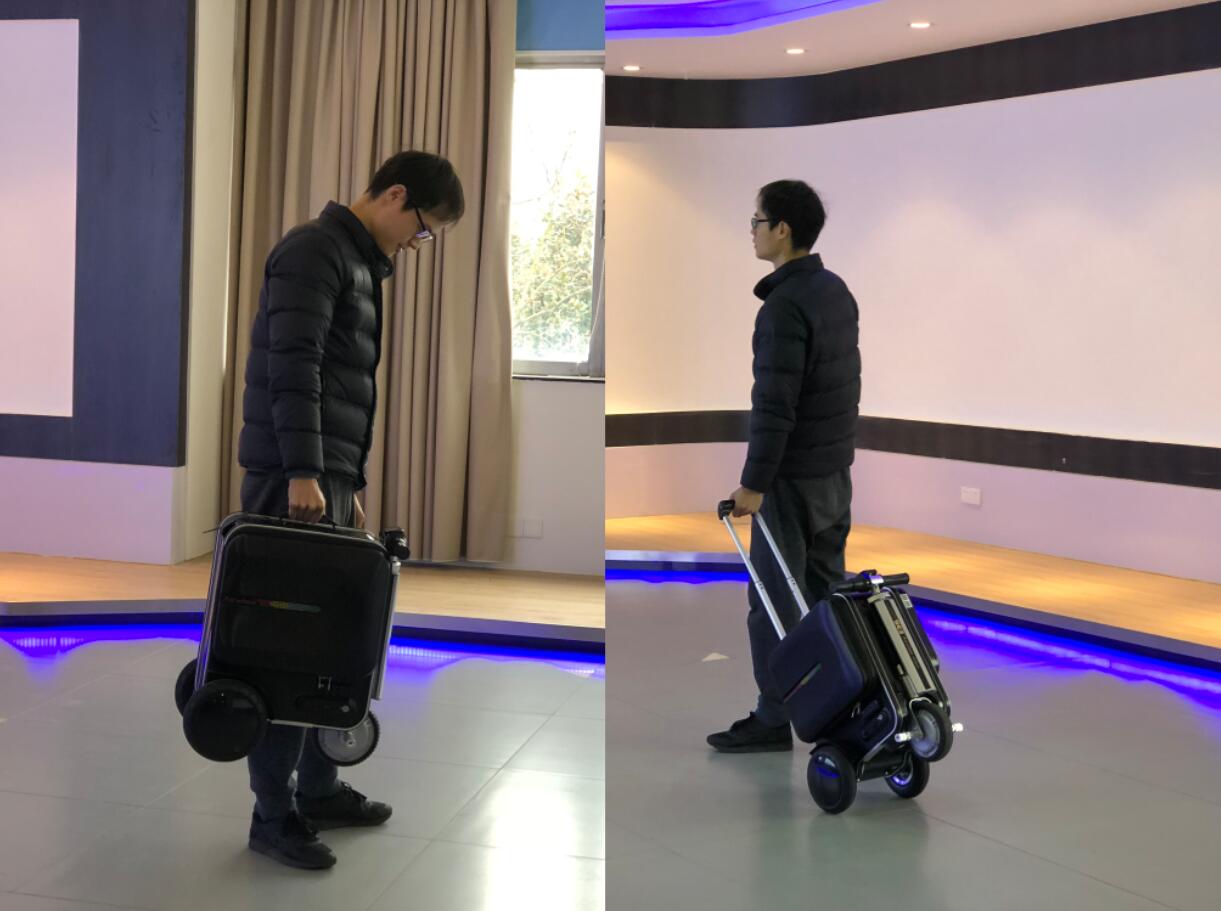 Airwheel SE3 Tech Luggage